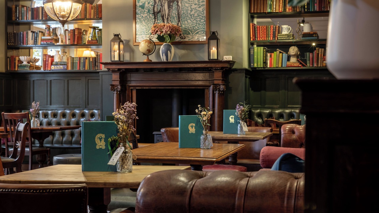 Photo of Others in Kew