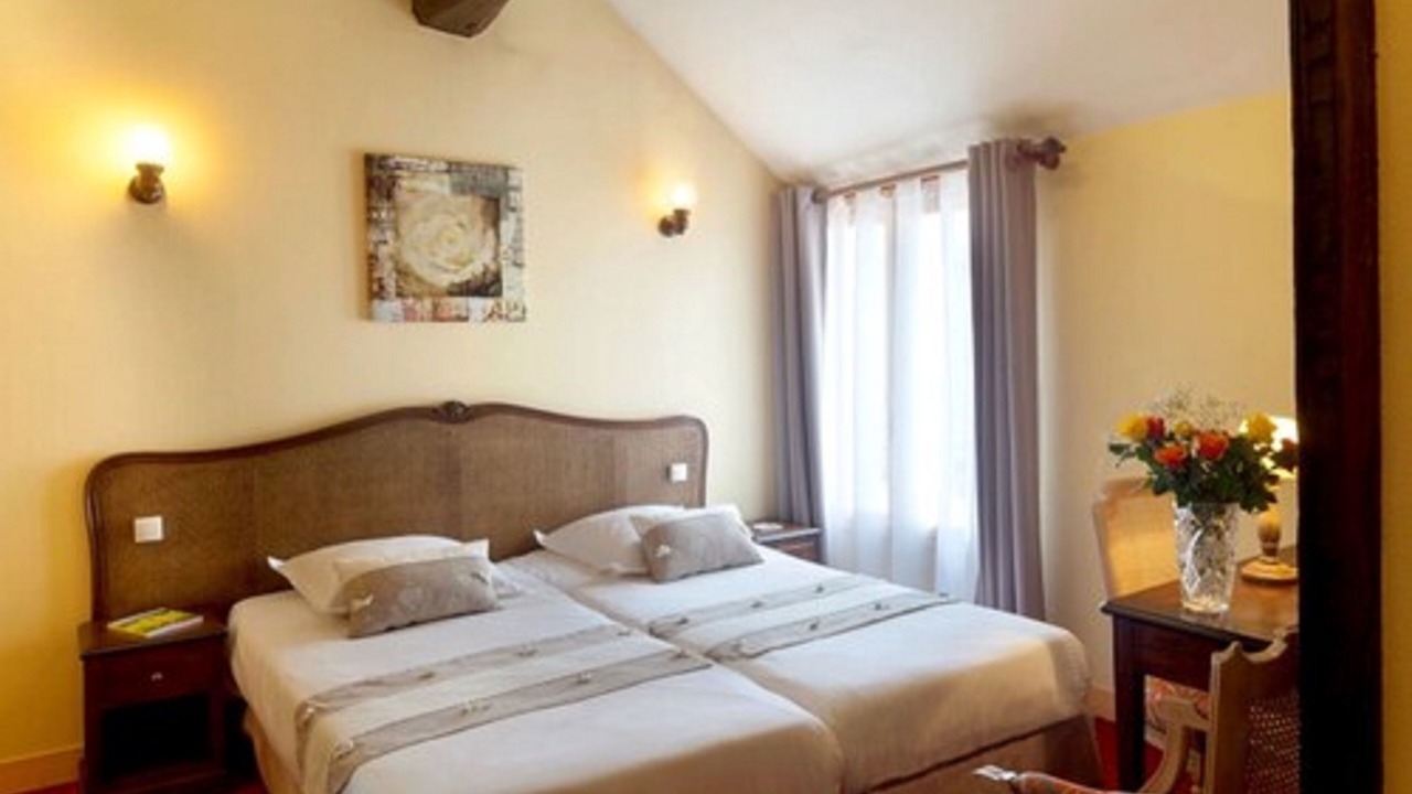 Photo of Bedroom in La Ferte-Gaucher