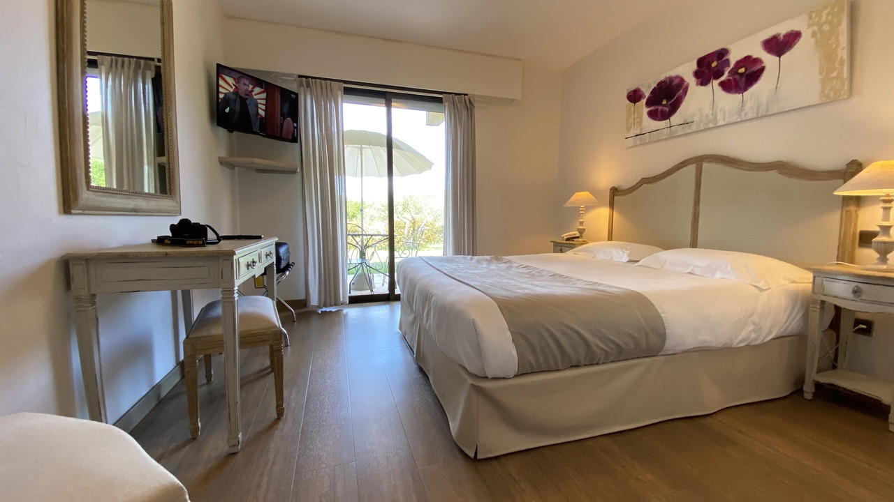 Photo of Bedroom in Moustiers-Sainte-Marie