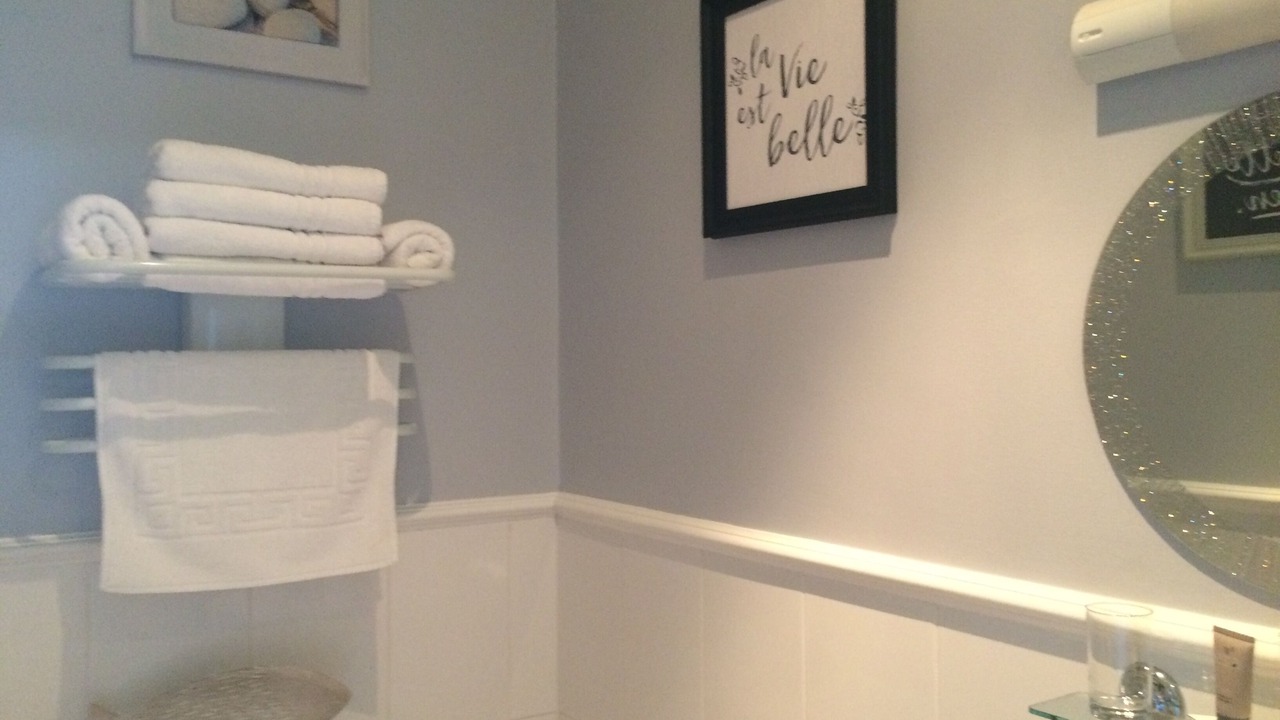 Photo of Bathroom in Coldwaltham