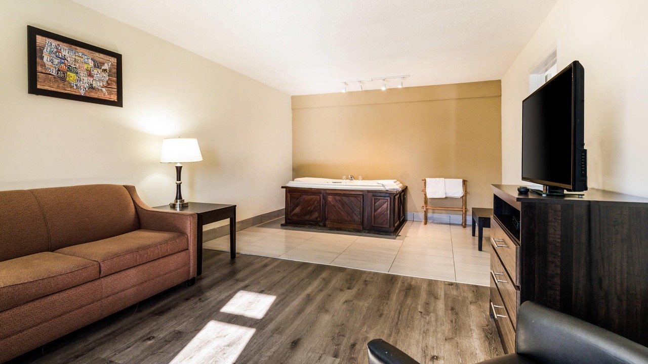Photo of Bedroom in Glade Spring