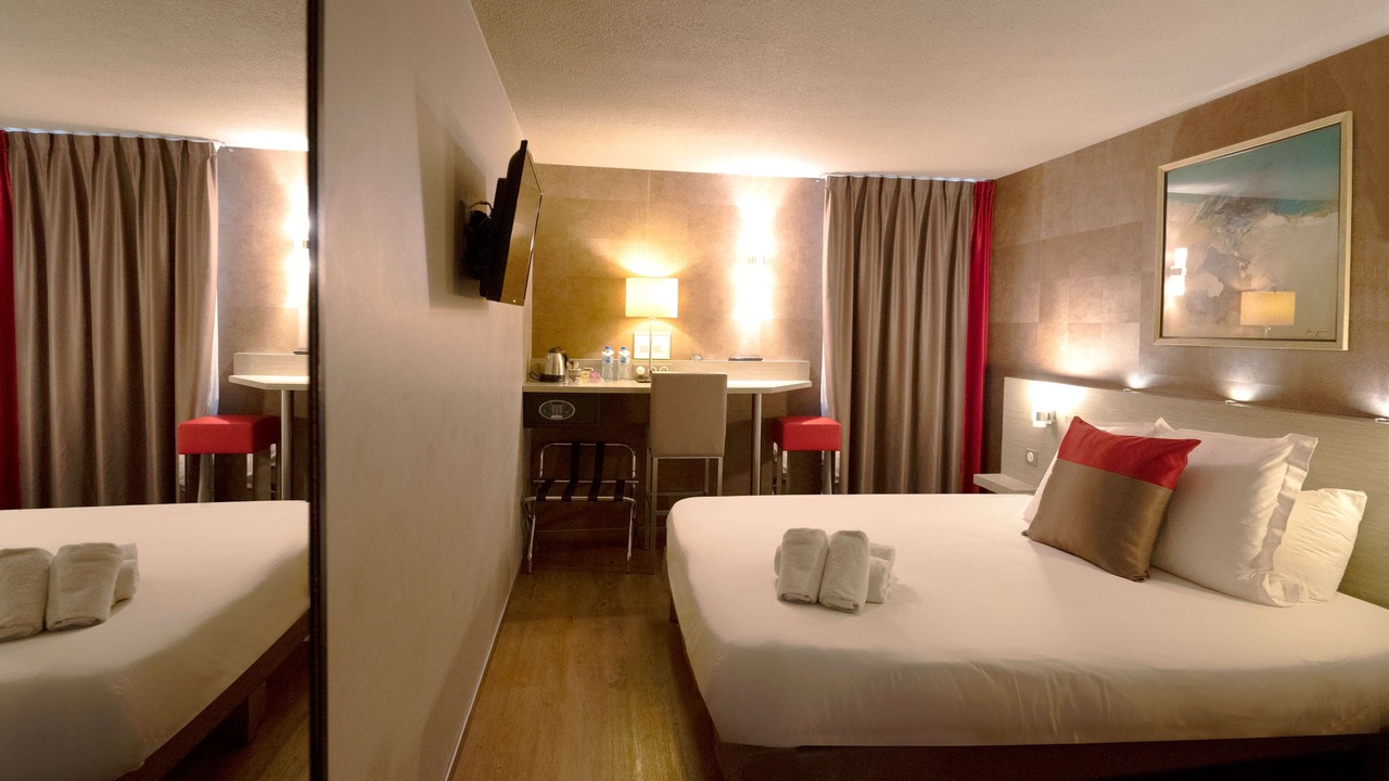 Photo of Bedroom in Maubeuge