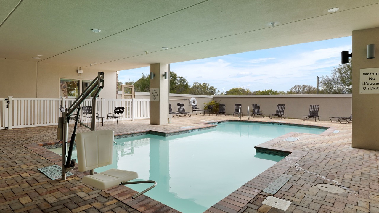 Photo of Outdoor in George West
