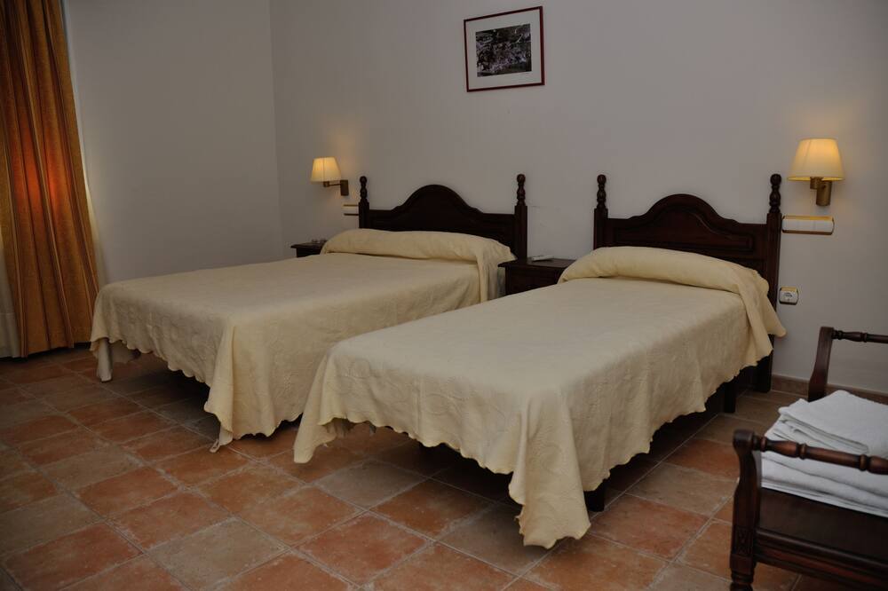 Photo of Bedroom in Almoguera