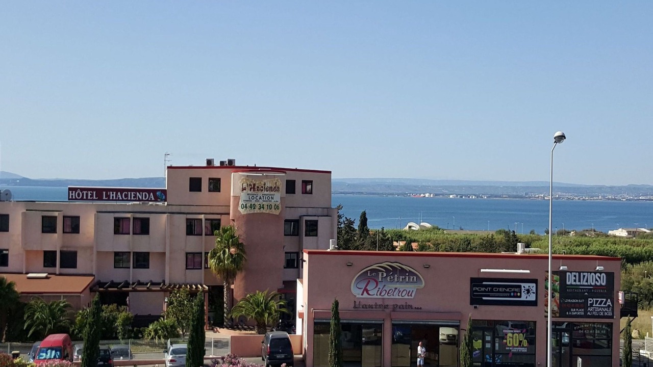 Photo of Outdoor in Chateauneuf-les-Martigues