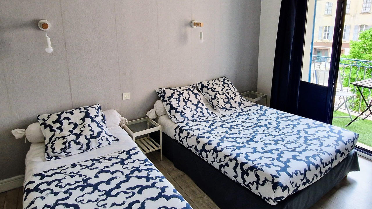 Photo of Bedroom in Apt