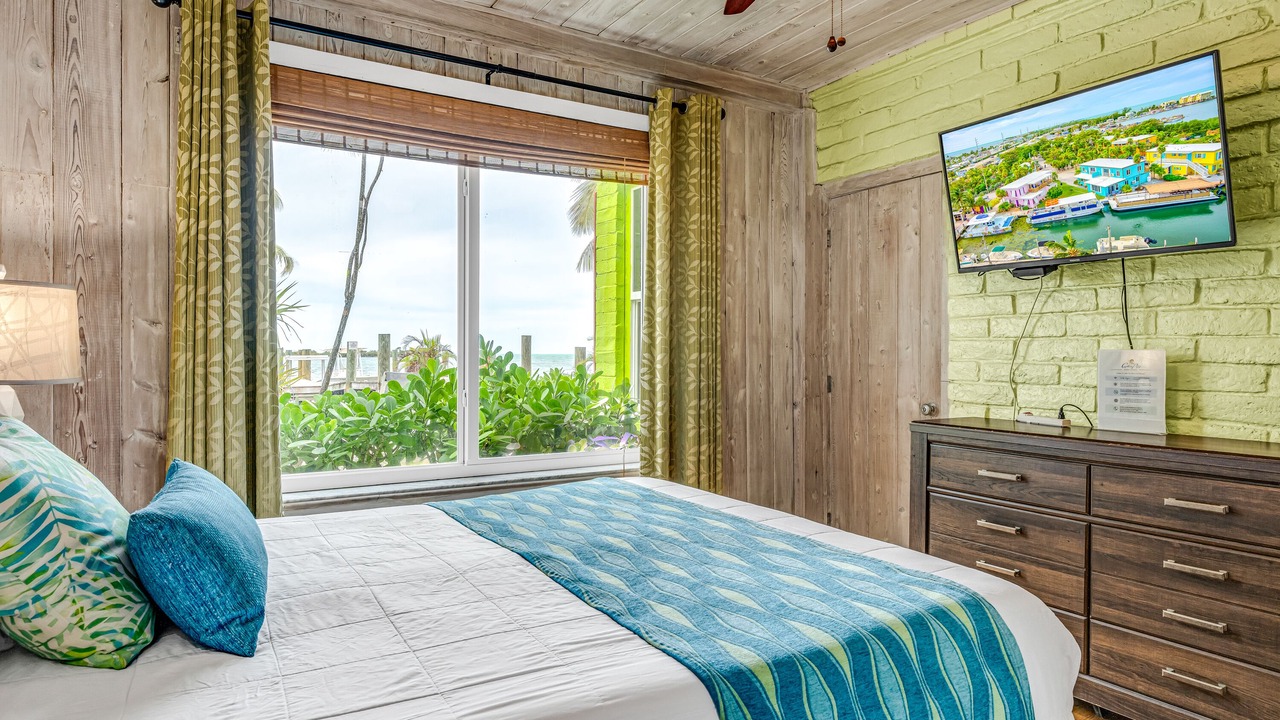 Photo of Bedroom in Marathon