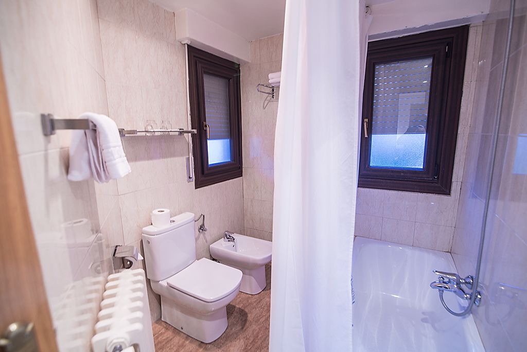 Photo of Bathroom in Biescas