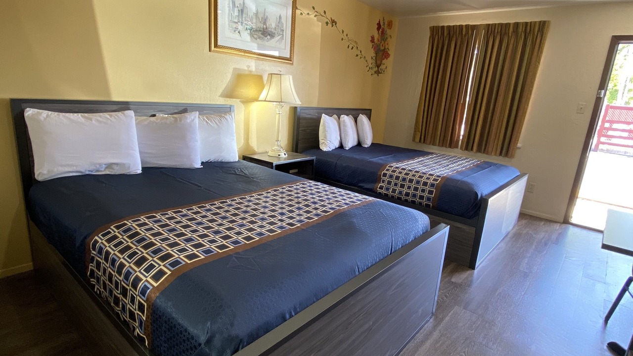 Photo of Bedroom in Junction