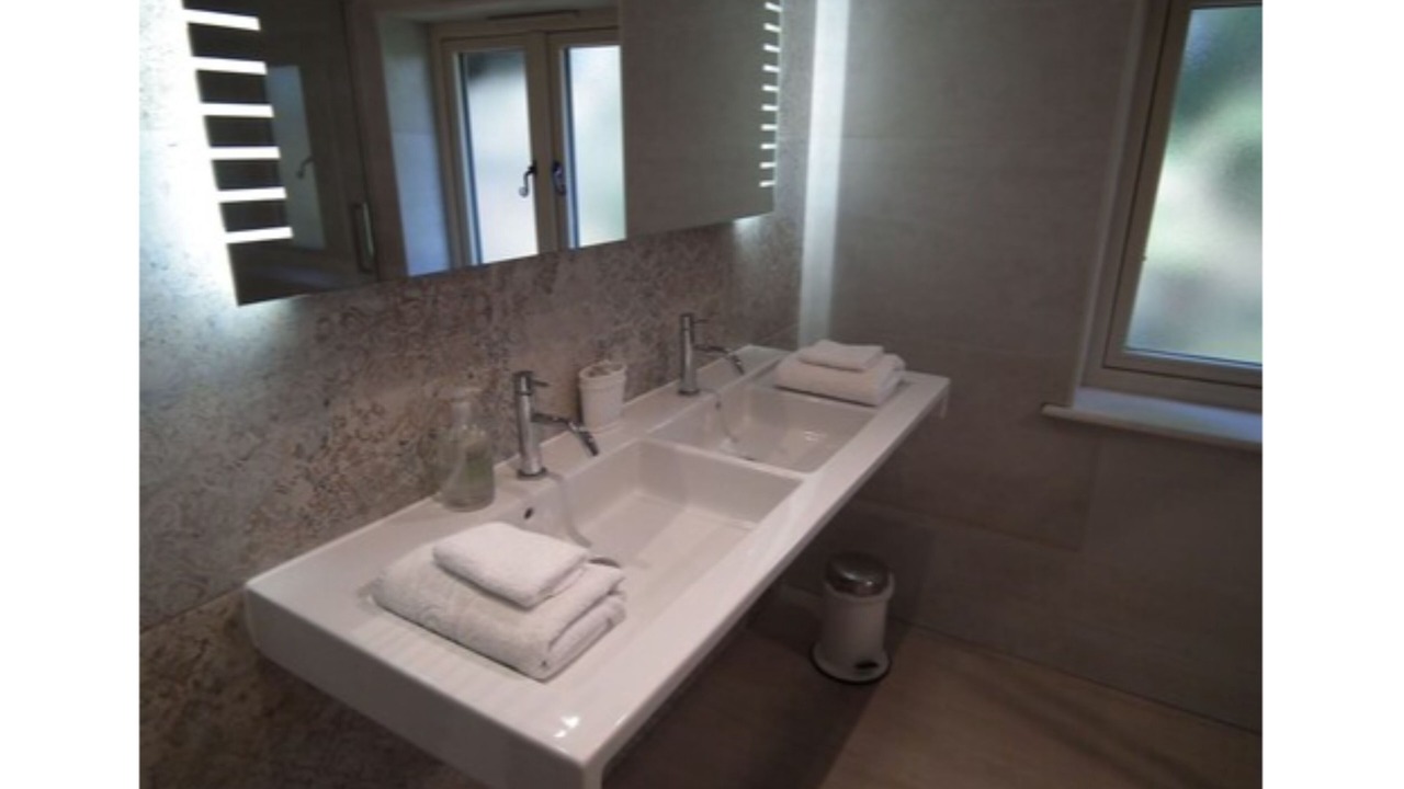 Photo of Others in Eversley