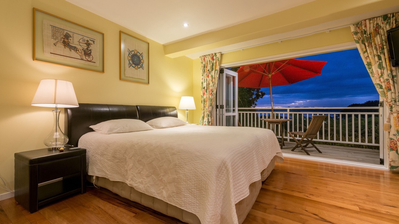 Photo of Kitchen in Russell