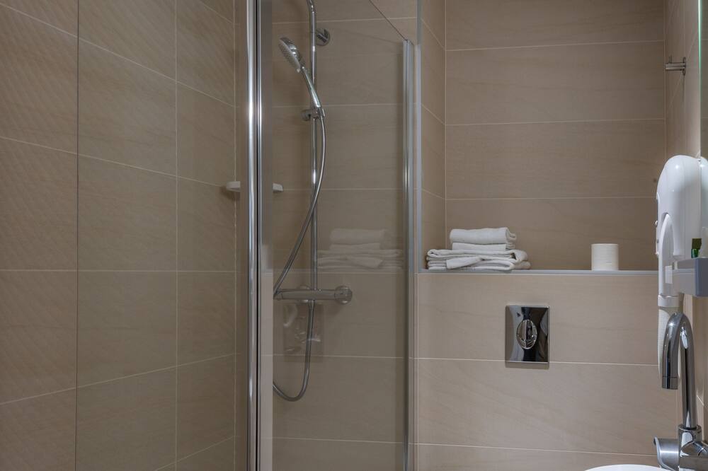 Photo of Bathroom in Verdun