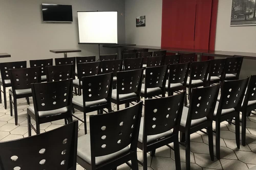 Photo of Others in Verdun