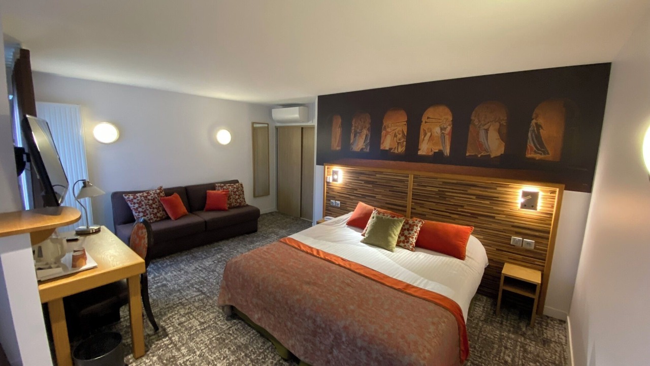 Photo of Bedroom in Bourges