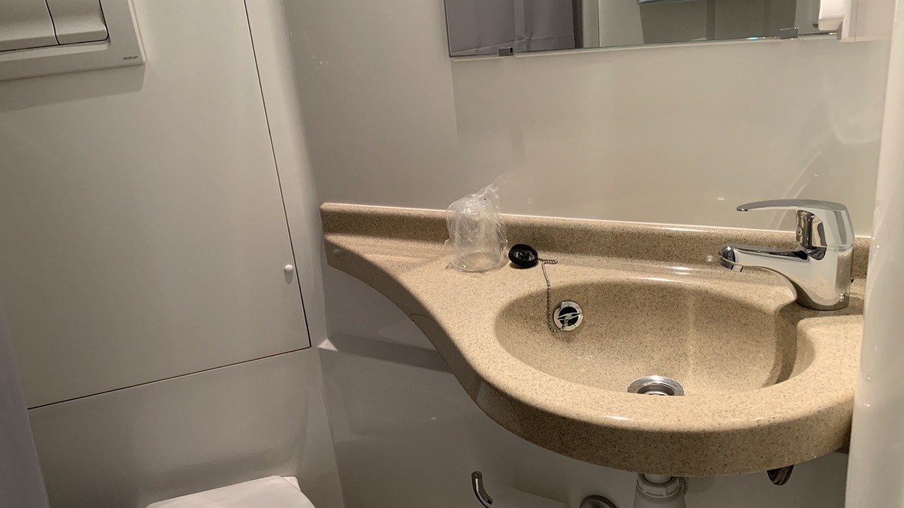 Photo of Bathroom in Saint-Albain