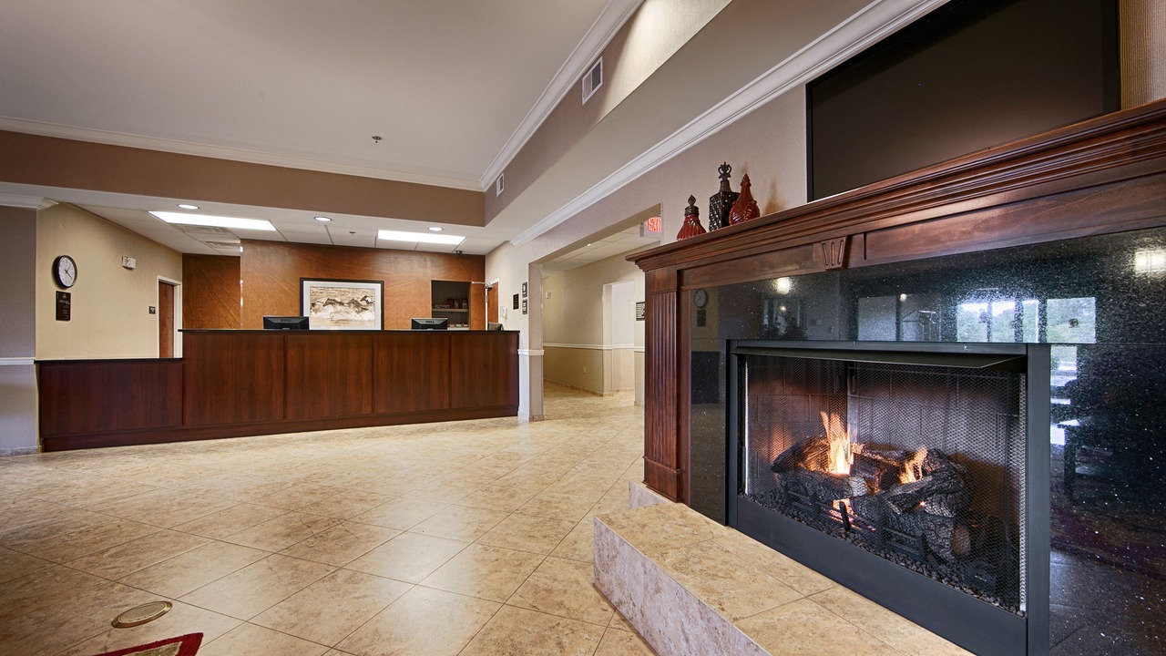 Photo of Others in Louisa