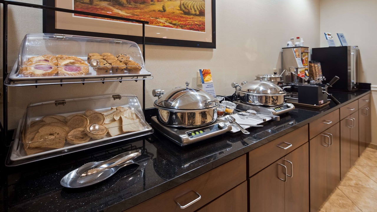 Photo of Others in Louisa