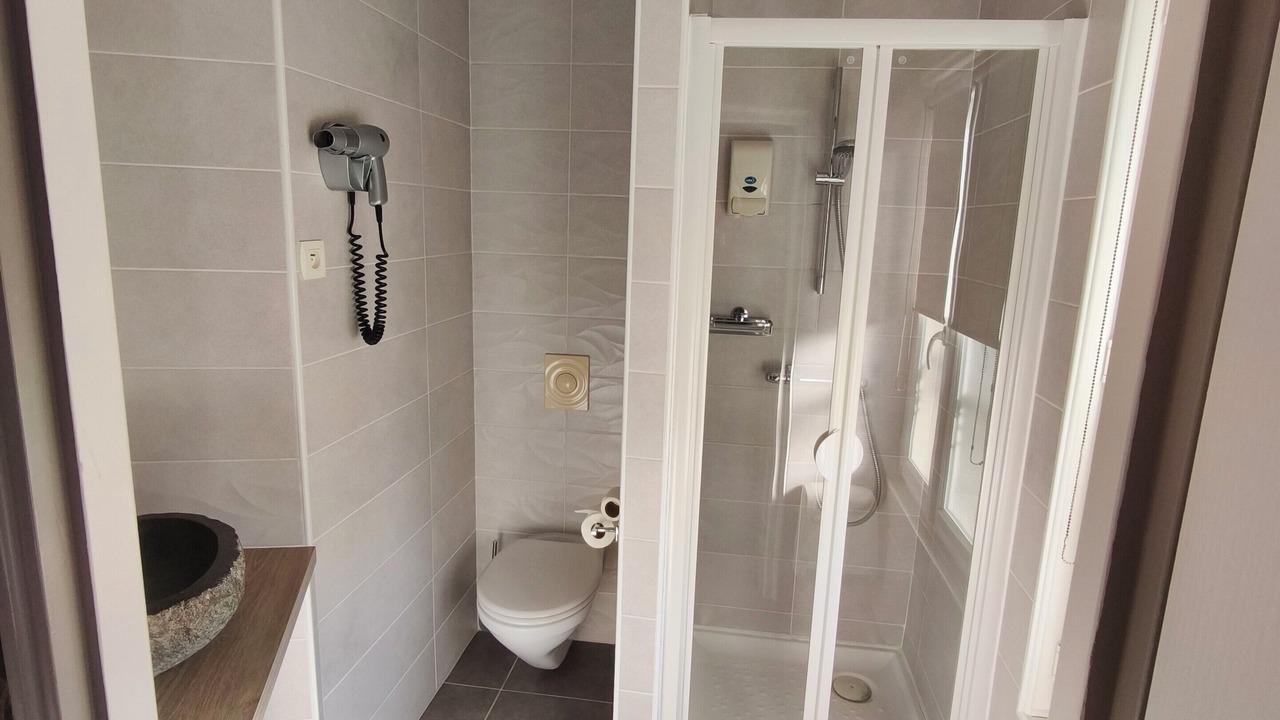 Photo of Bathroom in Centre Ville