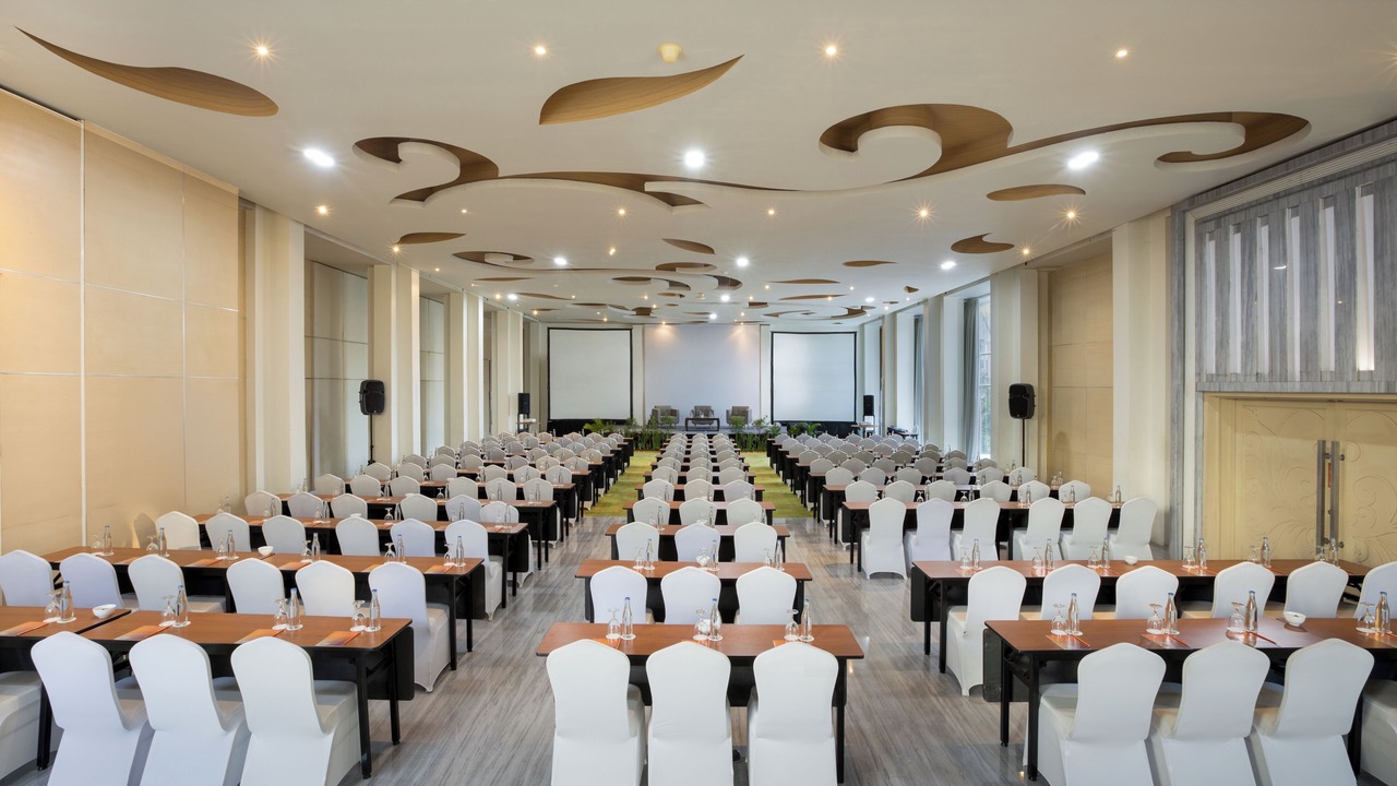 Photo of Others in Sunset Road