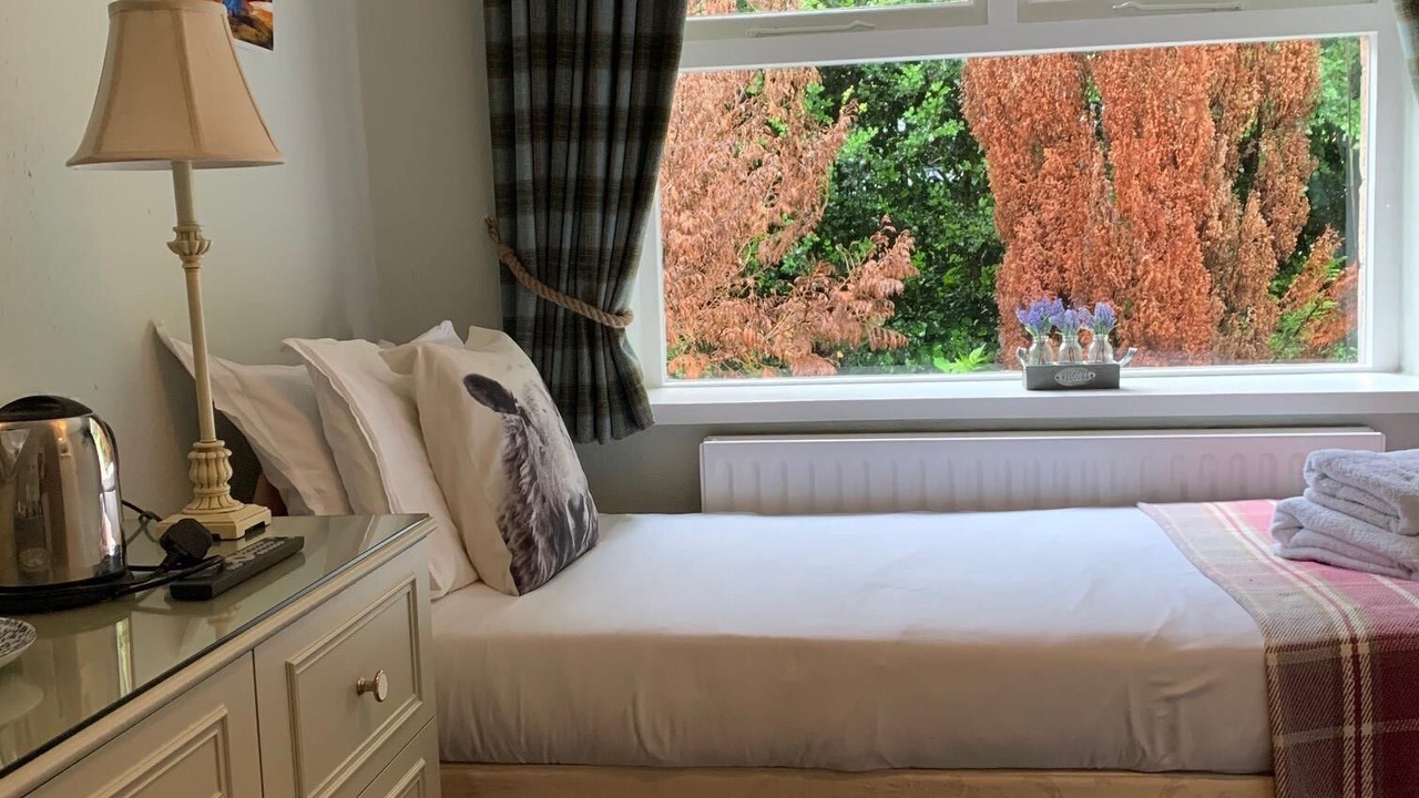 Photo of Bedroom in Hathersage