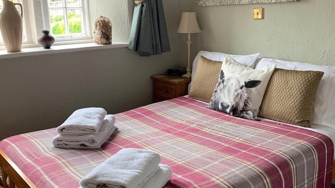 Photo of Bedroom in Hathersage