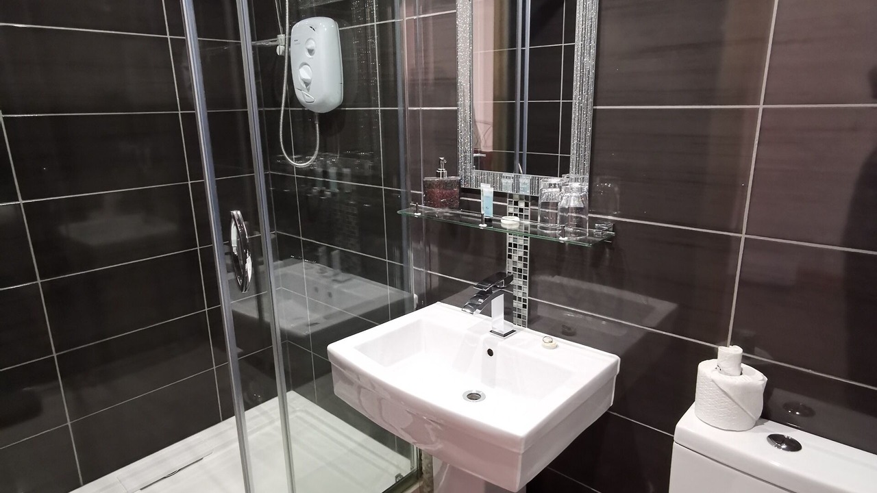 Photo of Bathroom in Innerleithen