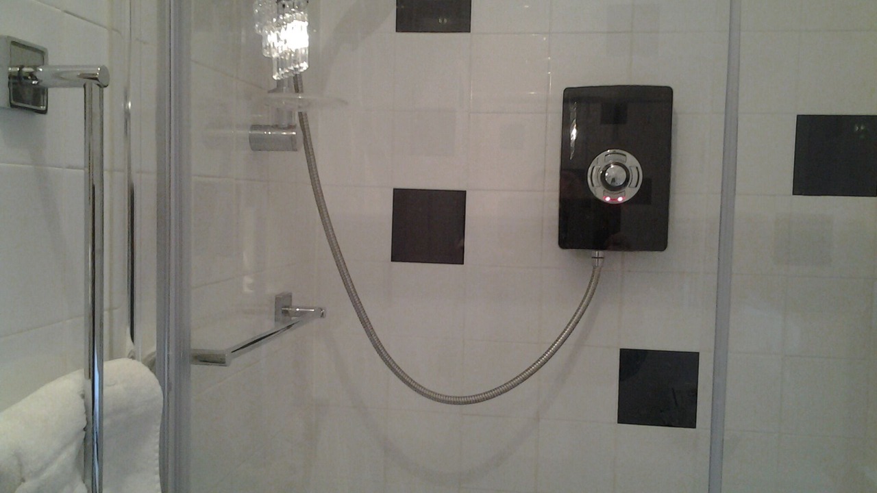 Photo of Bathroom in Ibstock