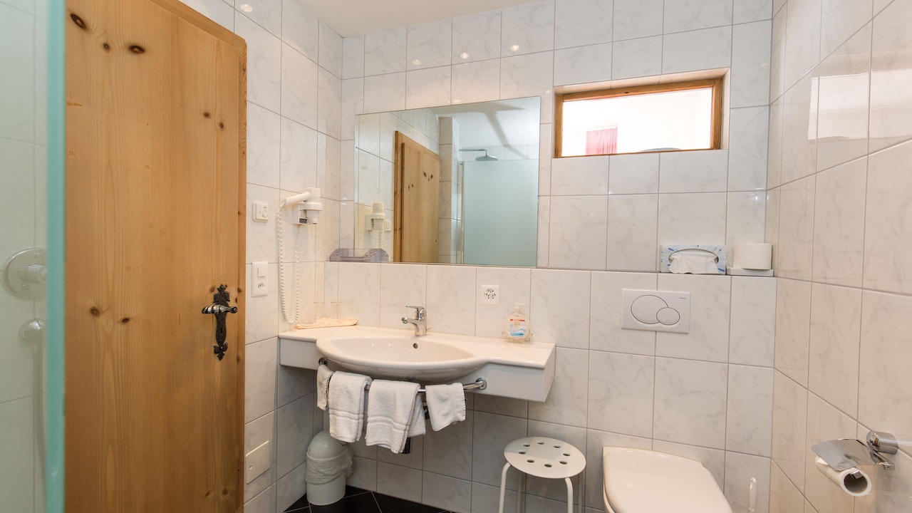 Photo of Bathroom in Engadin Scoul