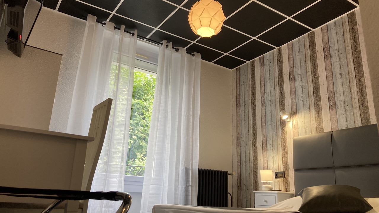 Photo of Bedroom in Montlucon