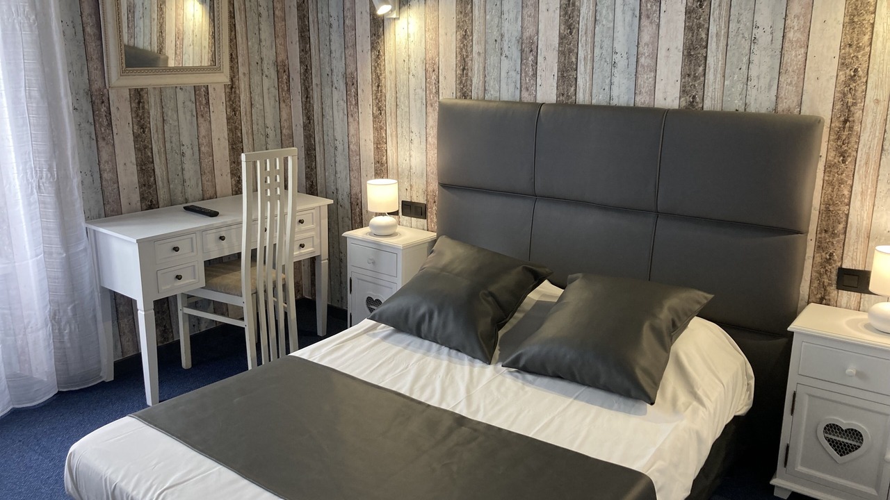 Photo of Bedroom in Montlucon