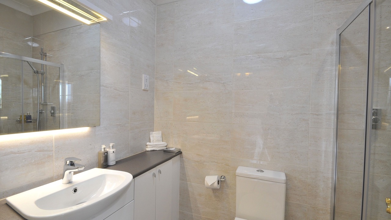 Photo of Bathroom in Sewerby