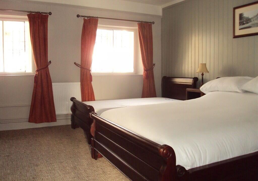 Photo of Others in Mere