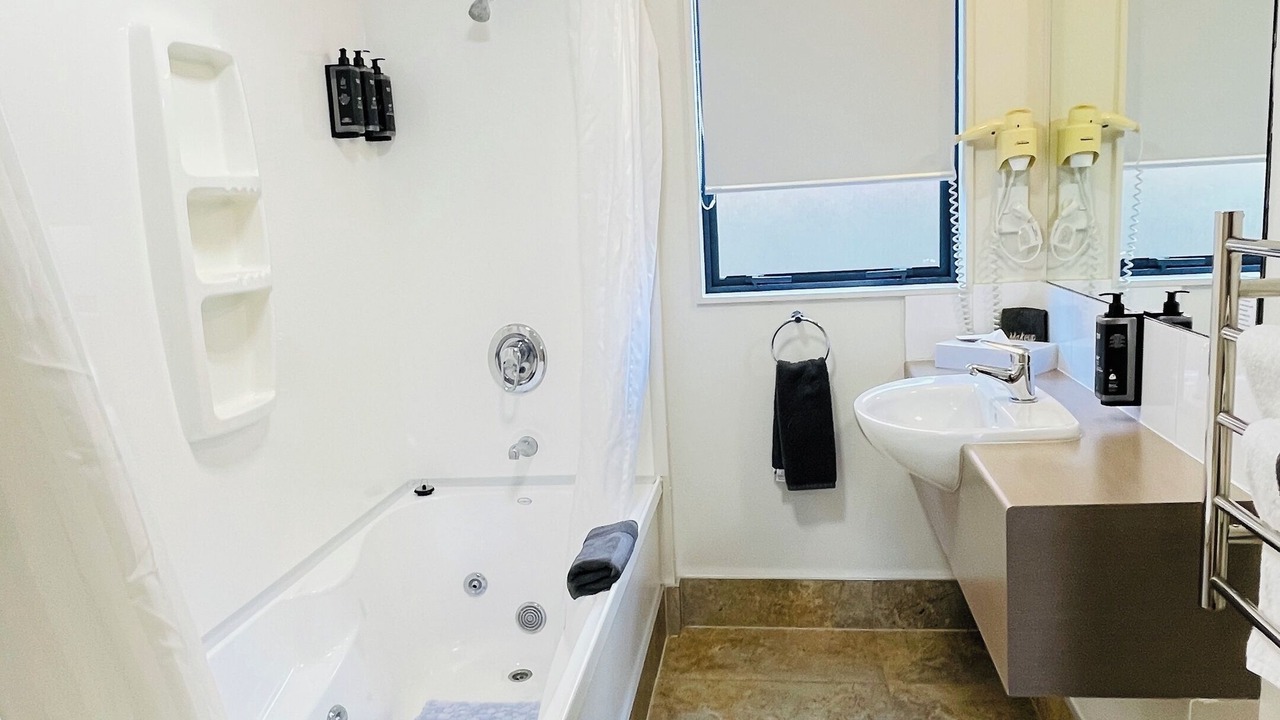 Photo of Bathroom in Woodhill