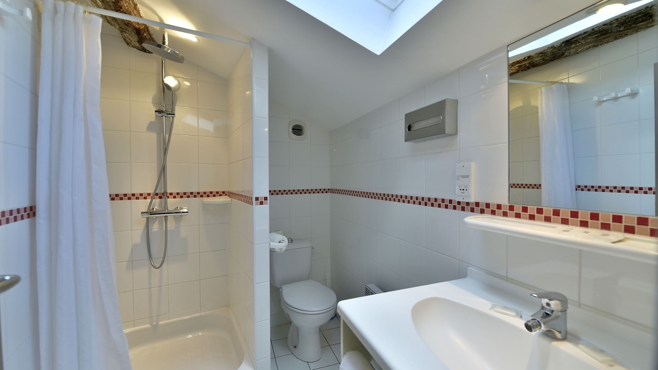 Photo of Bathroom in Saint-Emilion