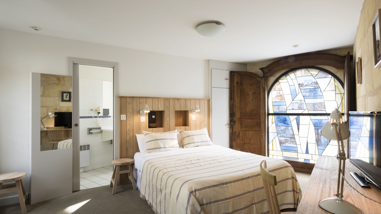 Photo of Bedroom in Saint-Emilion