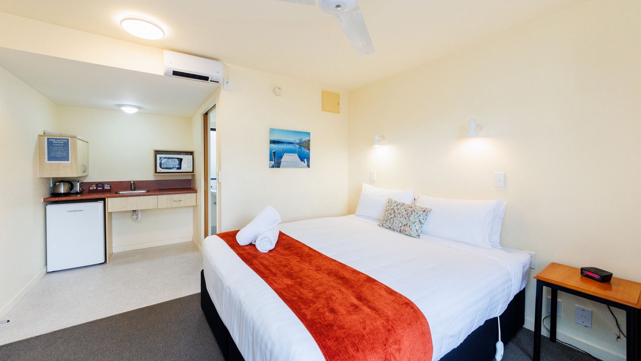 Photo of Bedroom in Palmerston North