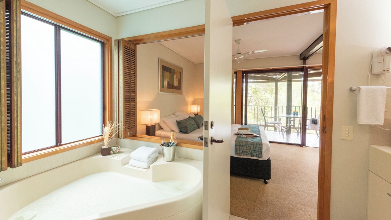 Photo of Others in Kingfisher Bay