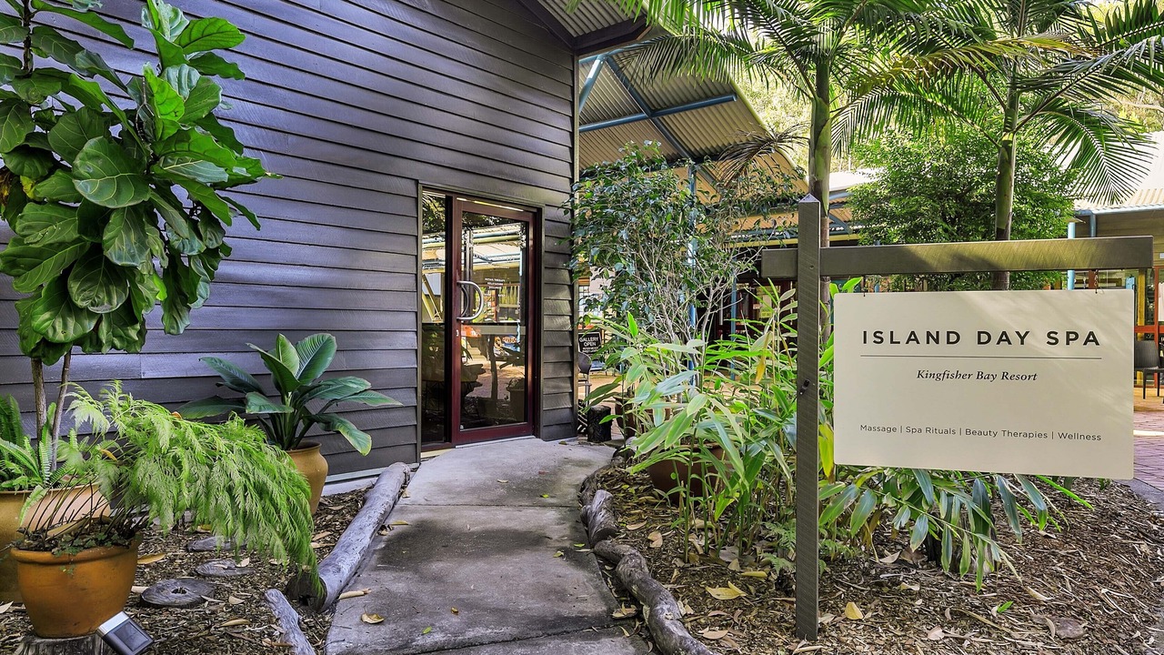 Photo of Others in Kingfisher Bay