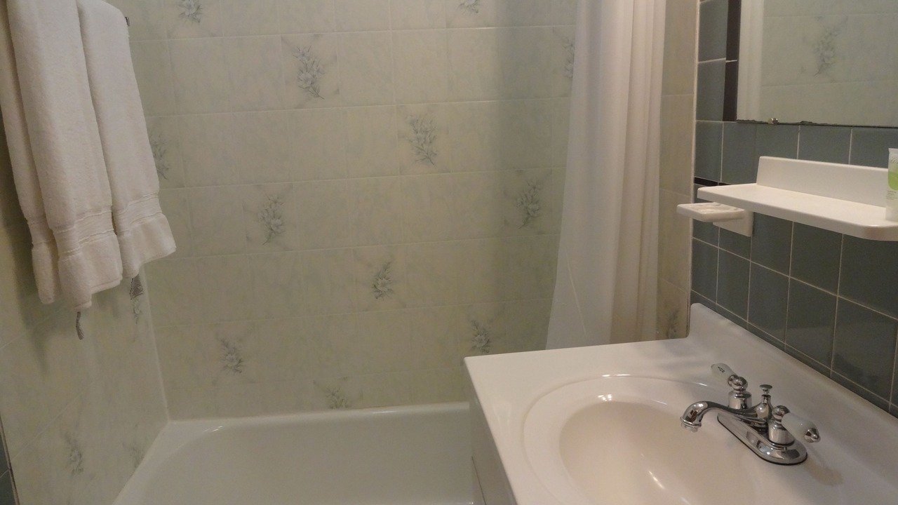 Photo of Bathroom in Upper Village