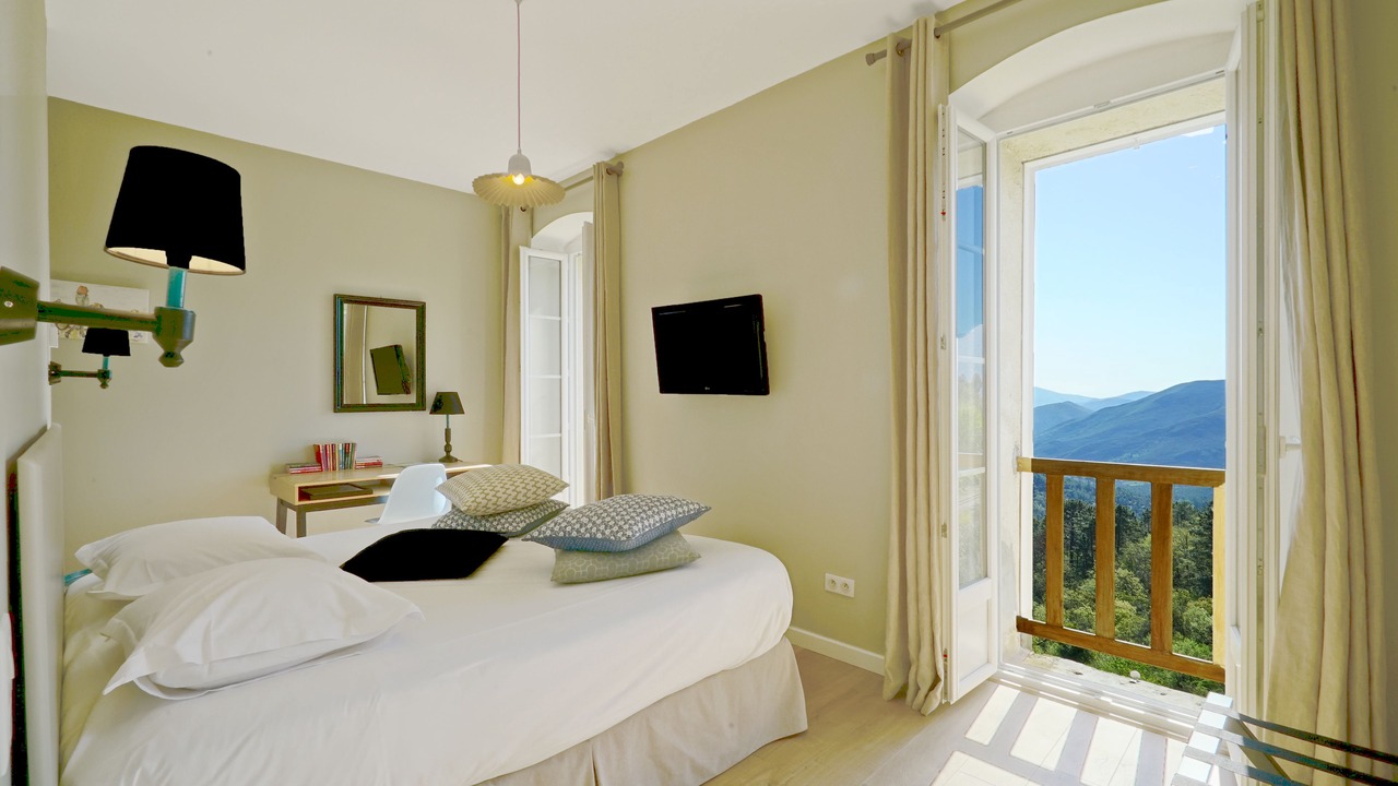 Photo of Bedroom in Guiselle