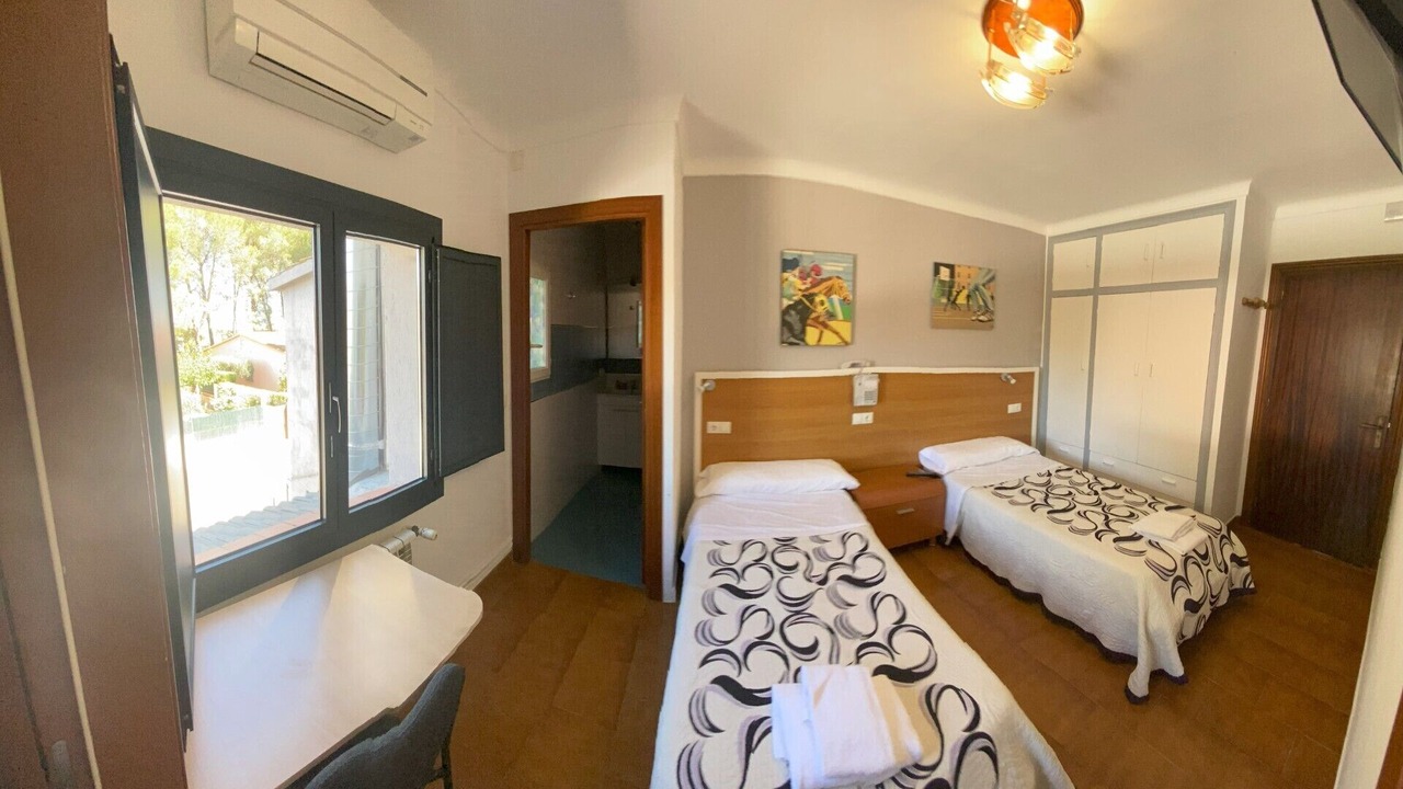 Photo of Bedroom in Les Roques