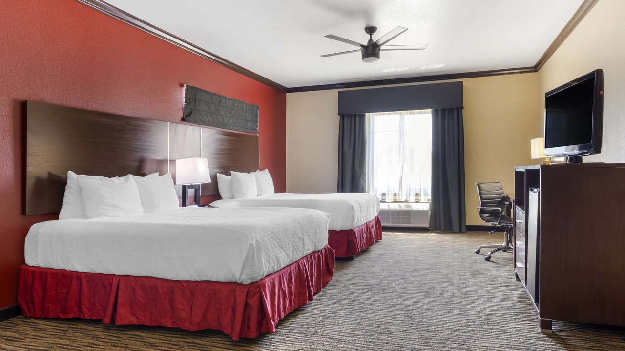 Photo of Bedroom in Center
