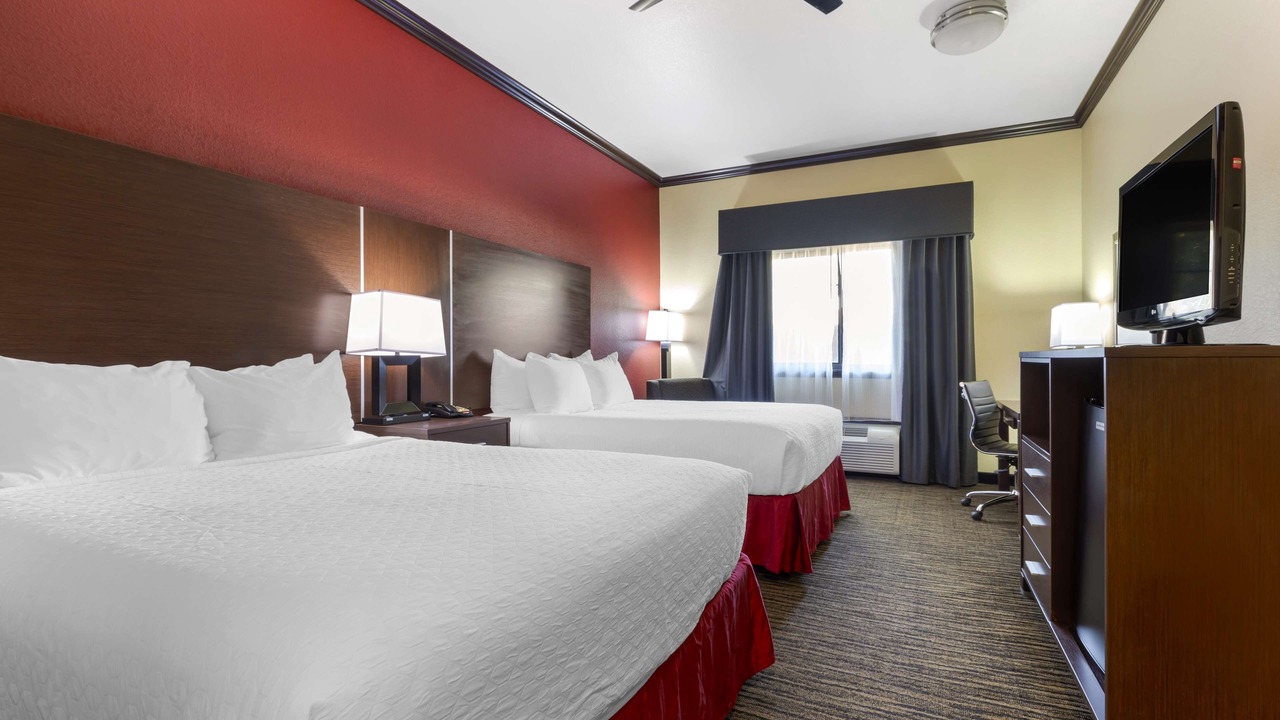 Photo of Bedroom in Center