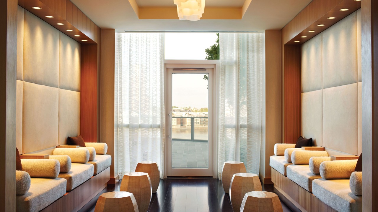 Photo of Others in Harbor East