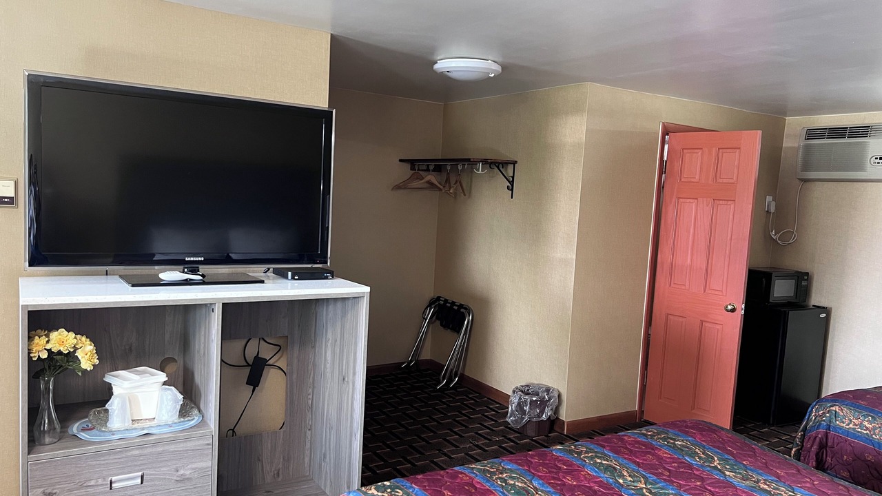 Photo of Bedroom in Milford