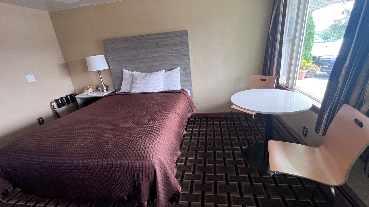 Photo of Bedroom in Milford