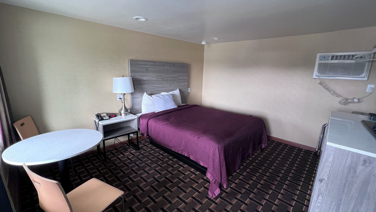 Photo of Bedroom in Milford