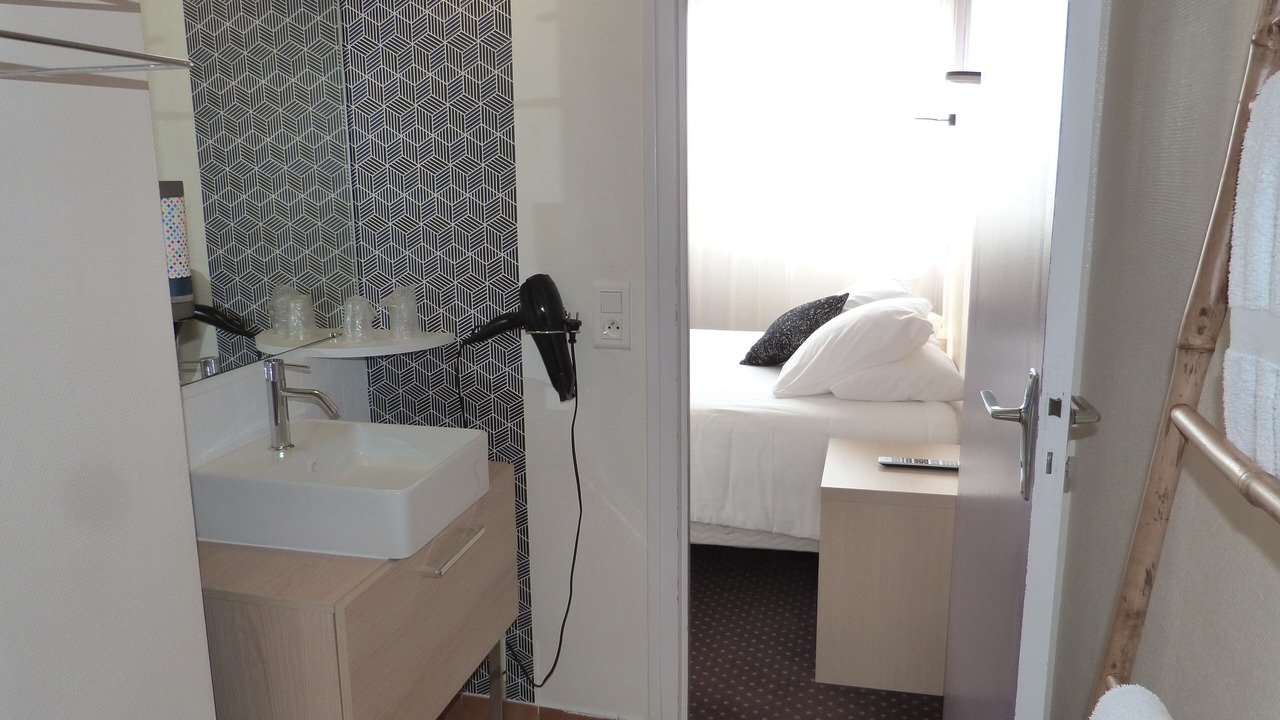 Photo of Bathroom in Pau Nord