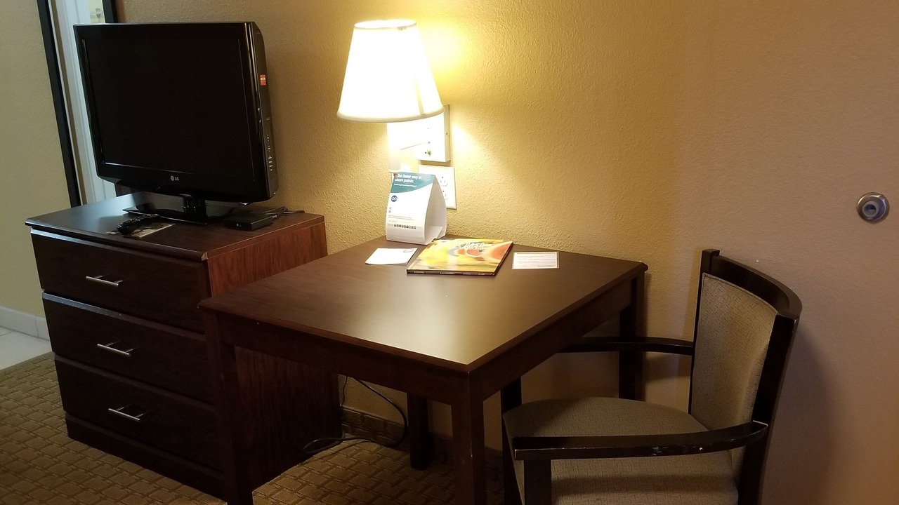 Photo of Bedroom in Alamogordo