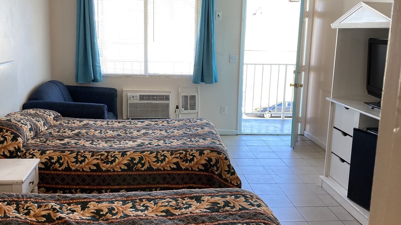 Photo of Bedroom in Seaside Heights